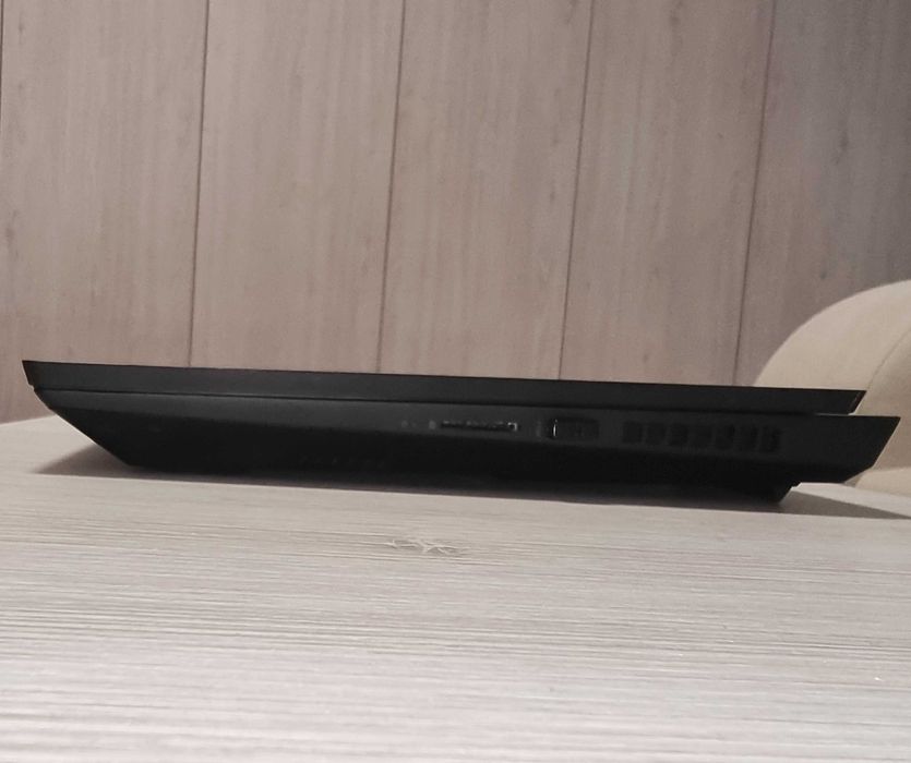 Ноутбук игровой HP Omen 17-cb0003ur (6WL85EA) Black