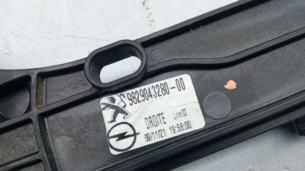 Elevador vidros frente direito PEUGEOT 208 II