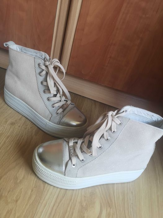 Liu Jo sneakersy na grubej podeszwie 38