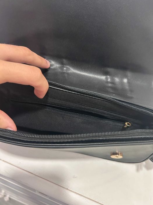 Mala Baguette Preta Fechos Dourados - Nova