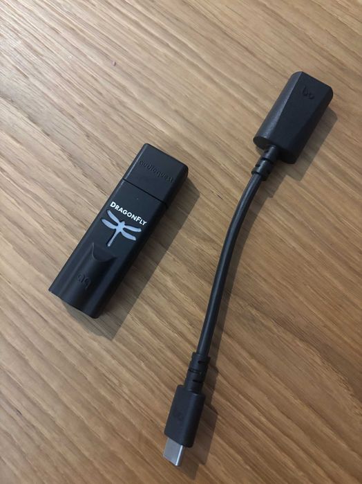 DragonFly Black + DragonTail Kabel USB-C