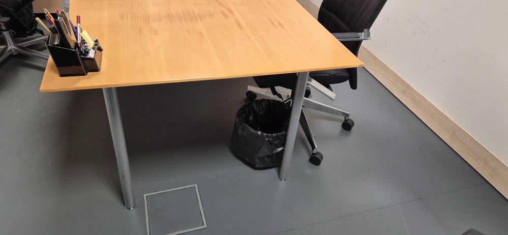 Móveis de Sala de Reuniões / Gabinete