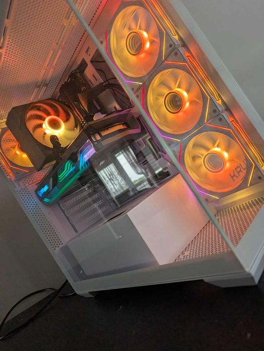 !! Komputer Gamingowy i5 10400F | RTX 3070  | 16GB RAM| RGB