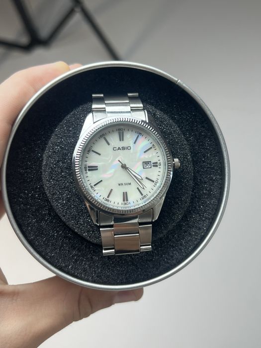 Casio MTP-1302 Silver/White/Pattern