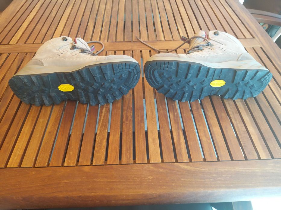 Botas Montanha Senhora TECNICA nº 41 - Goretex - Sola Vibram