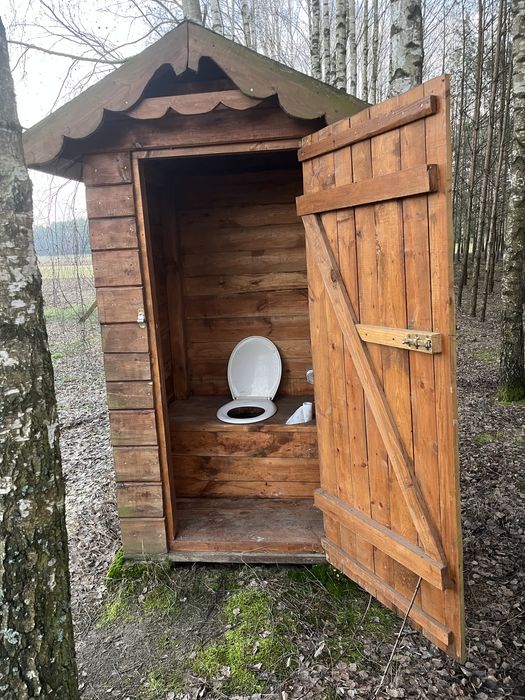 Sprzedam toaleta wychodek drewniany wc