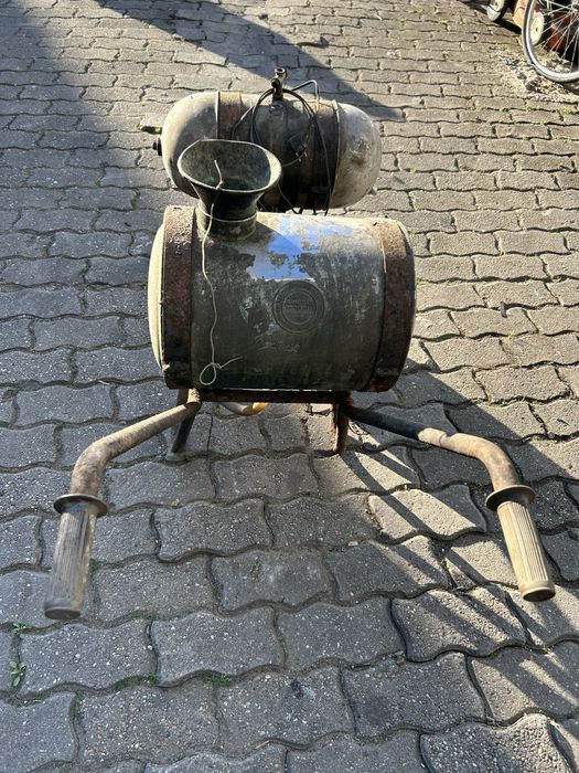 Maquina muito antiga