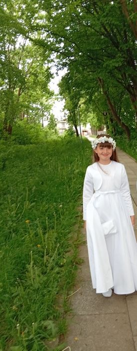 Sprzedam albę na rozmiar 140