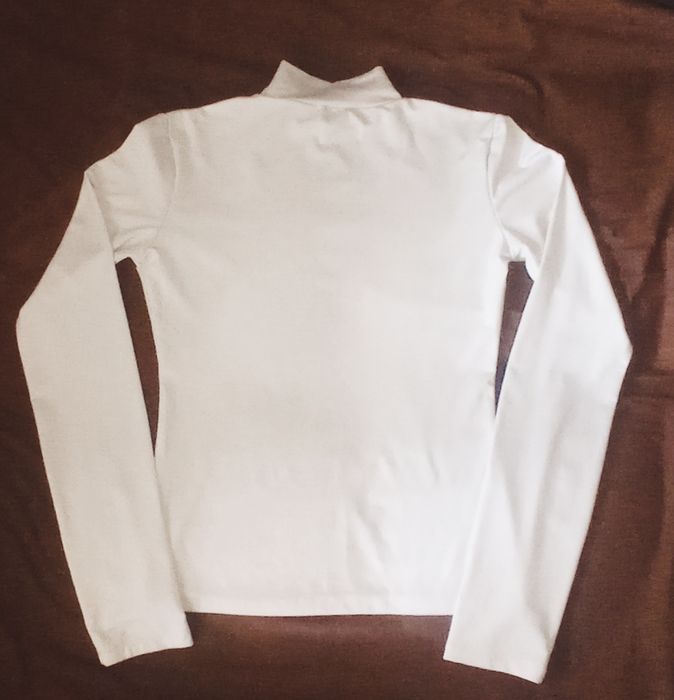 Білий гольф (водолазка) на зріст 110, 146