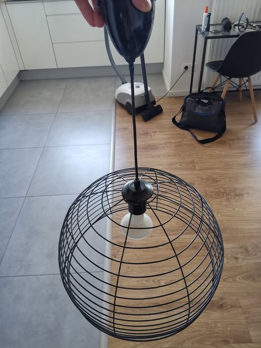 Lampa druciana ażurowa czarna