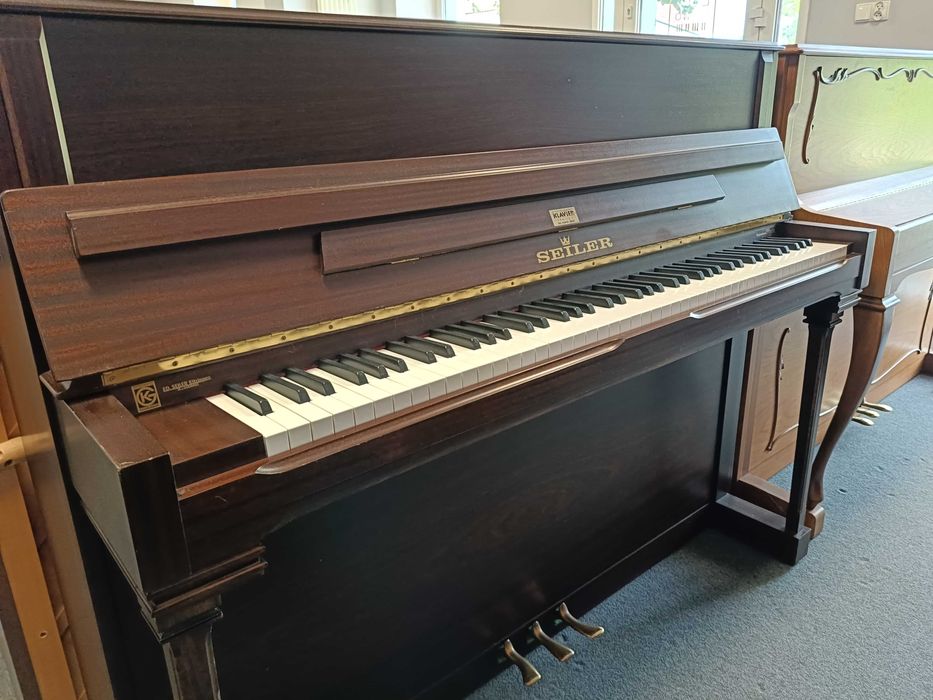 Majestatyczne Pianino Seiler