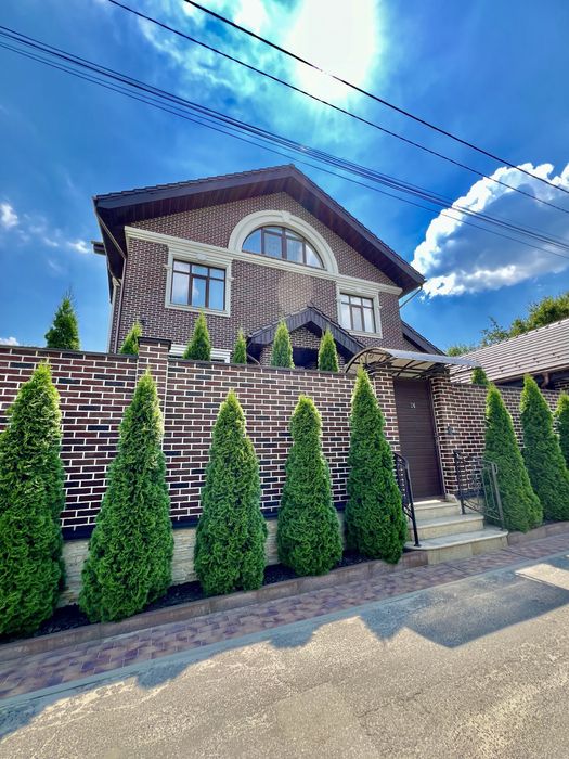 Продаж будинку на Осокорках, метро Славутич, Дарницький район, Київ