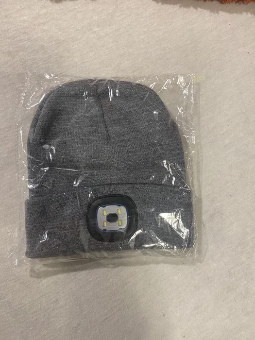 Шапка с фонариком