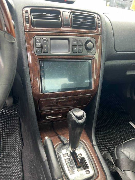 Mitsubishi Galant 1999