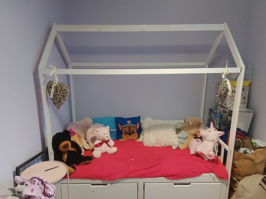 Łóżko domek dwie szuflady
