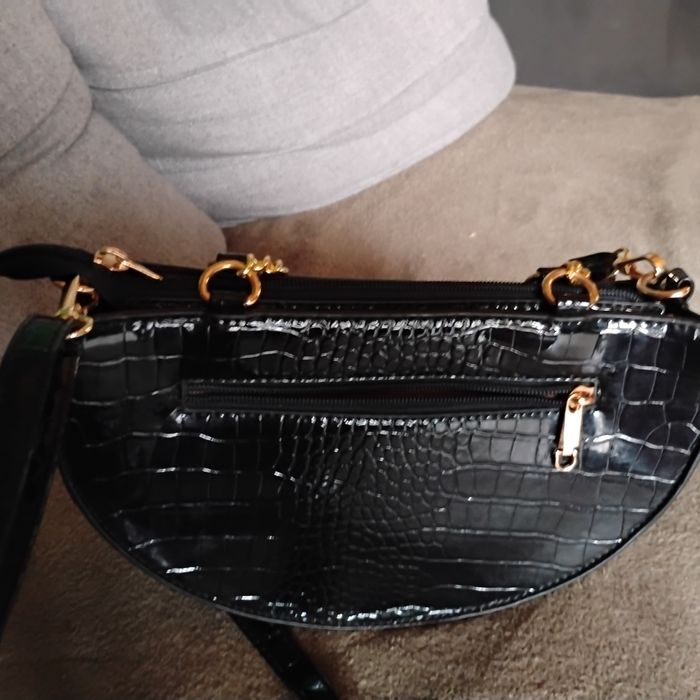 Czarna torebka damska