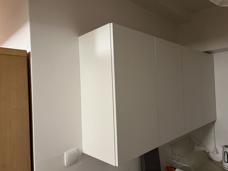 Szafa kanapa witryny szafki - za wszystko 1000 zl.