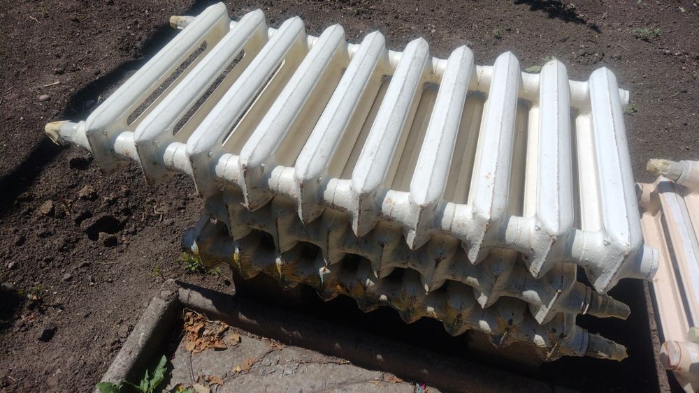 Радіатори опалення чавунні