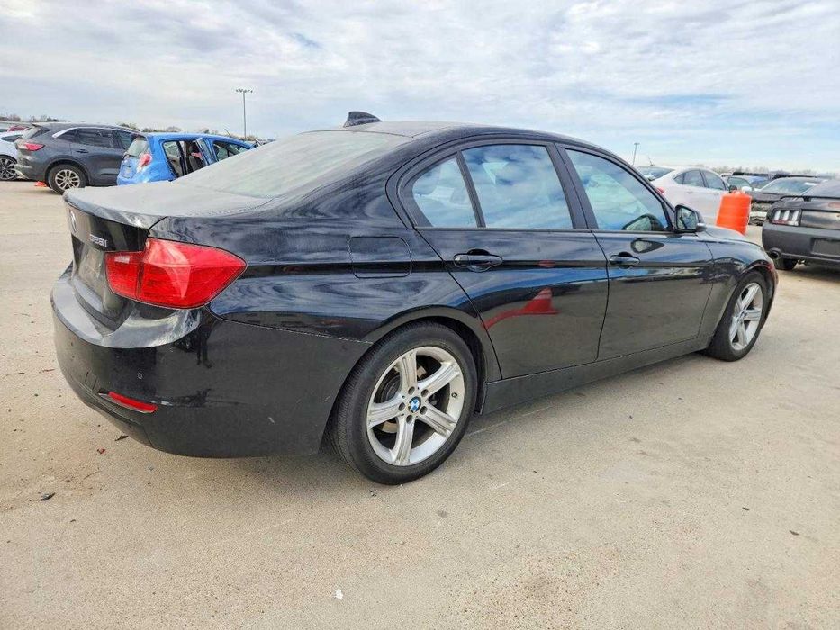 Бампер на BMW F30 Розборка БМВ Ф30