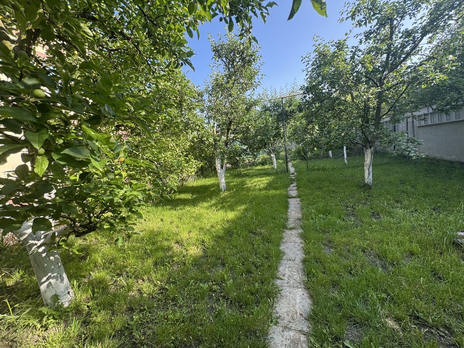 Добротний, облаштований будинок Р-н Масляниківка.