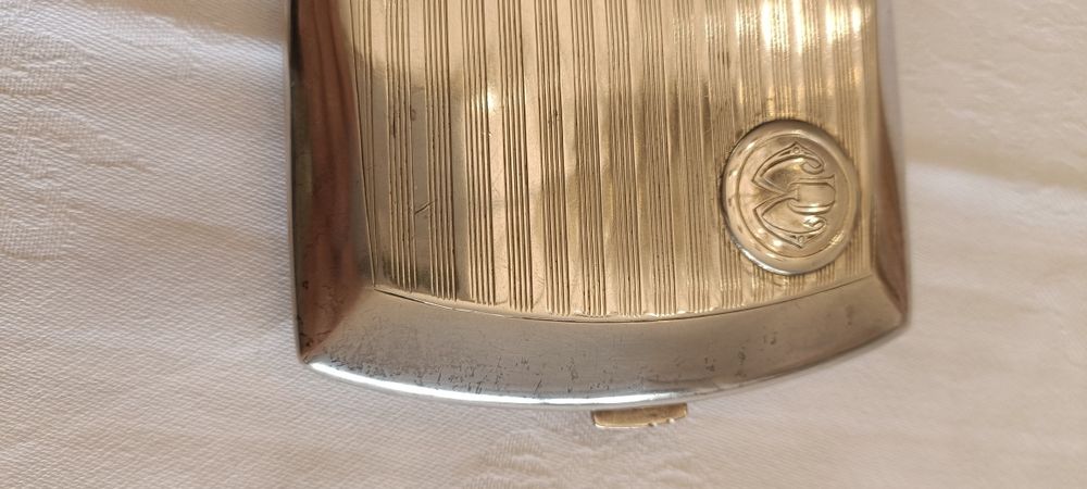 Cigarreira em prata antiga