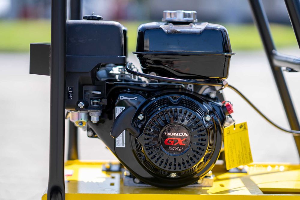 zagęszczarka rewersyjna 270 kg silnik HONDA