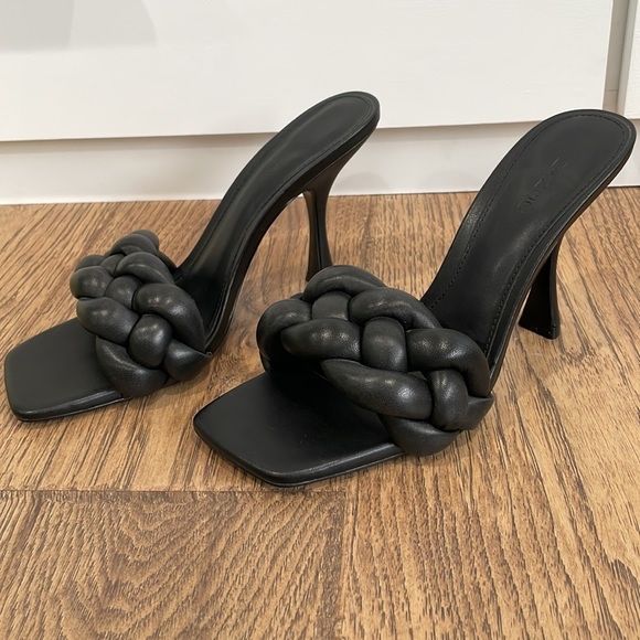 Чорні мюлі mango 37