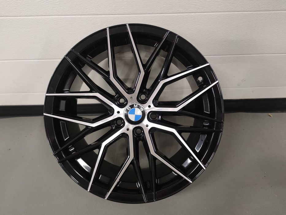 Felgi Arceo Valencia 20" 5x120 Black diamond