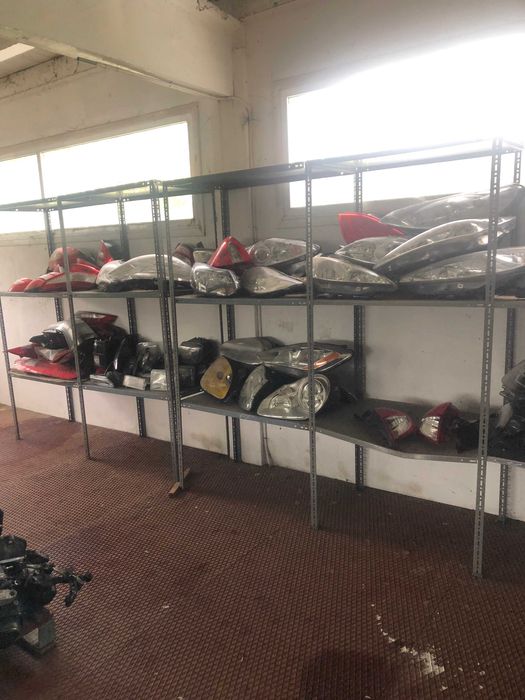 Vendo Lote Faros, Parachoques, Parrillas Audi, BMW, Ferrari, Porsche