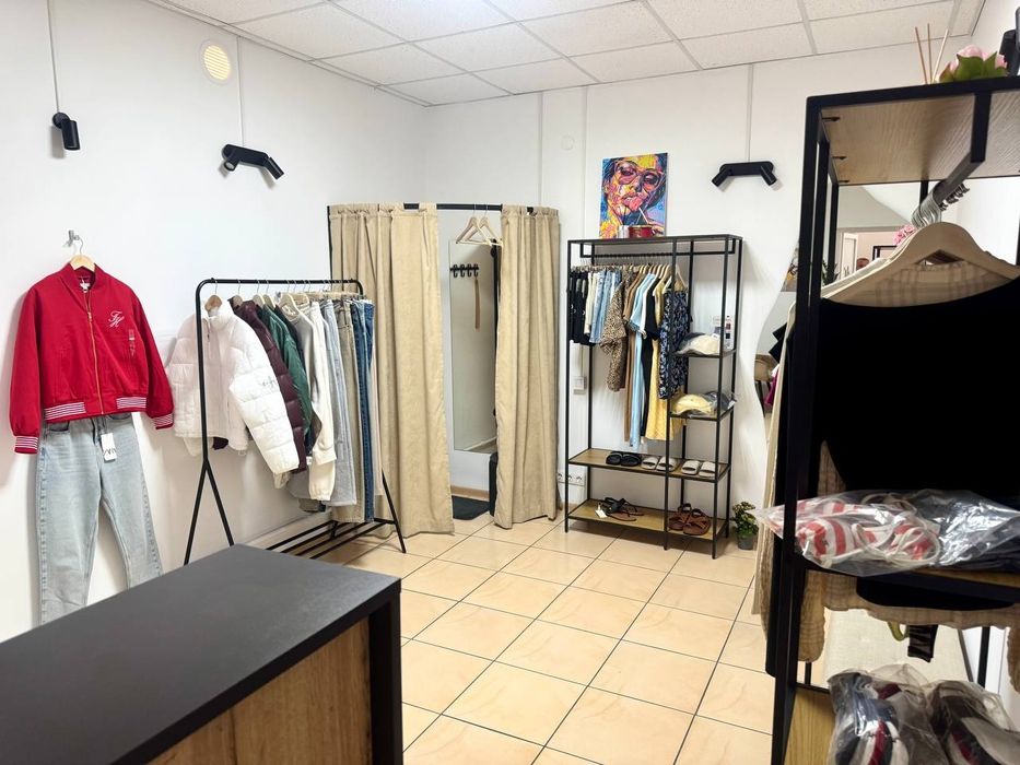 ПРОДАЖ комерційних приміщень У ЦЕНТРІ СТРИЯ