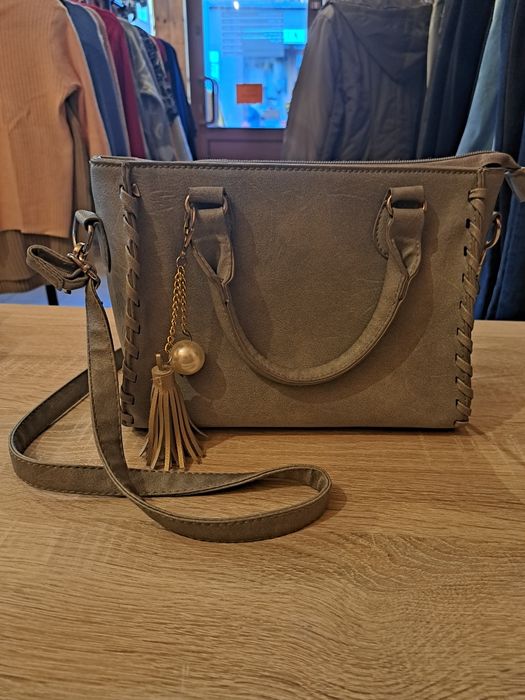 Torebka do ręki lub na ramię