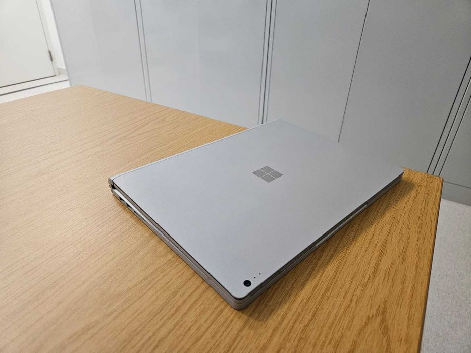 Microsoft Surface Book 2 i7|8GB RAM|SSD 256GB|GTX 1050|Slim Pen 2