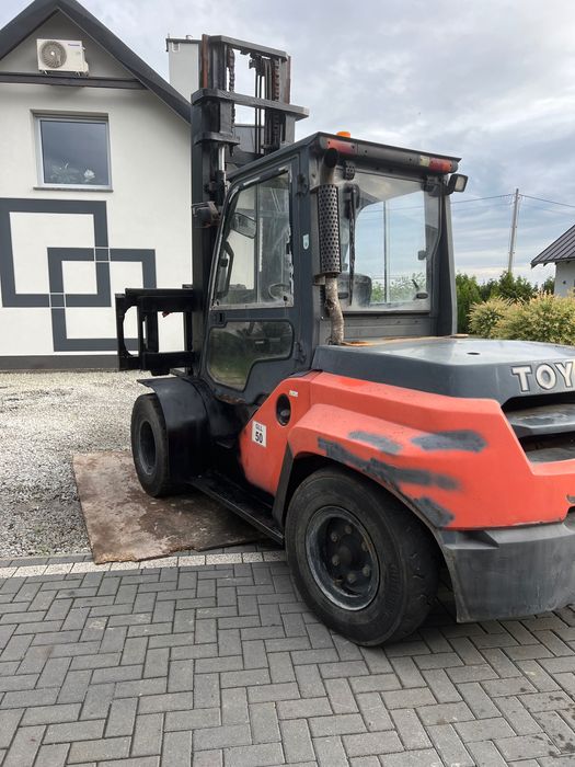 Wózek Toyota 7 ton 2018 rok
