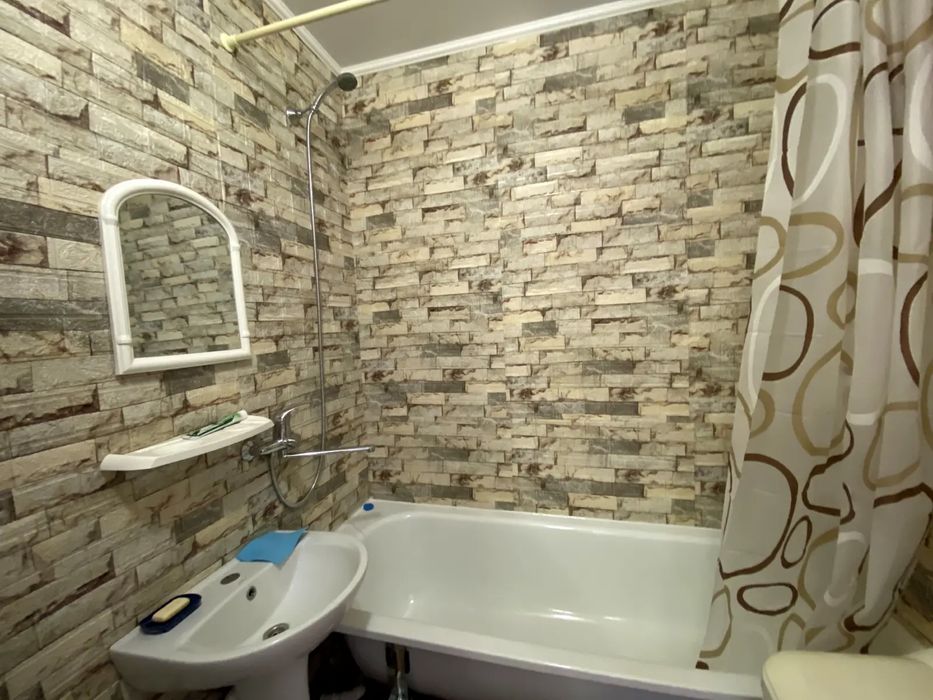 Оренда 2-х кімн. квартири 96 квартал