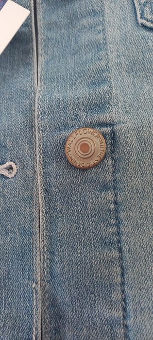Kamizelka damska jinsowa Wallflower nowa z metką