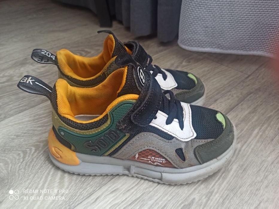 Кросівки на хлопчика