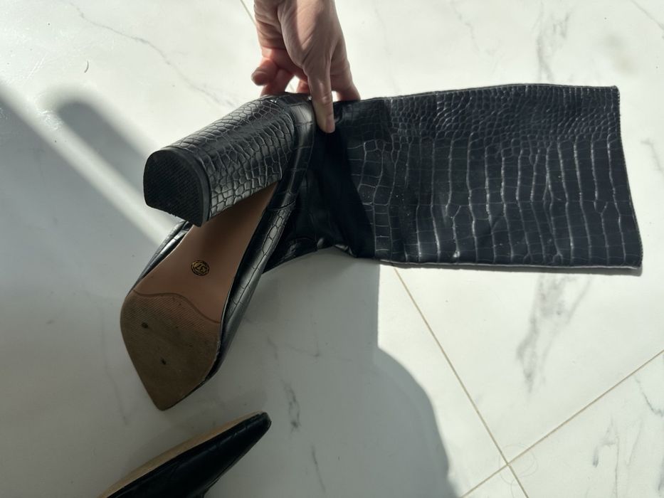 сапоги під зміїну шкіру