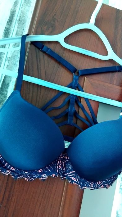 Biustonosz push-up Esotiq rozm. 70 B