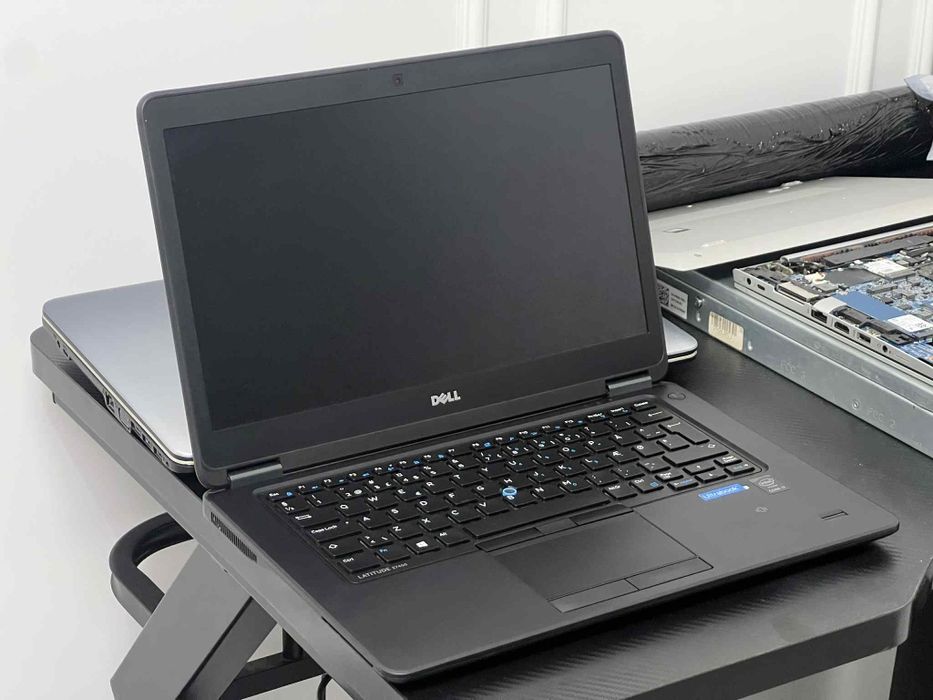 Laptop Dell Latitude - i7 / 8GB RAM / SSD 256GB