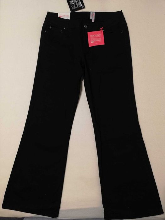 Spodnie damskie nowe czarne YES fason bootcut rozmiar 42