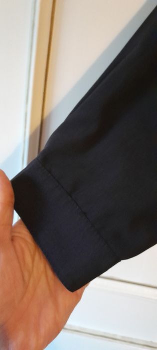 Blusa preta manga comprida