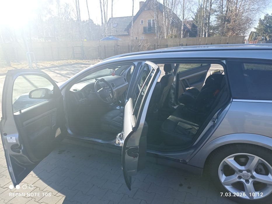 Opel Vectra 1,8 140km