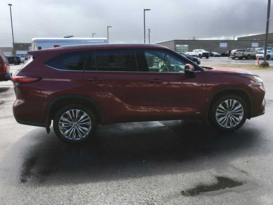 Toyota Highlander Hybrid Platinum      2022