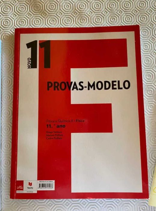 Cadernos de Exercícios Física e Química A - 11º ano