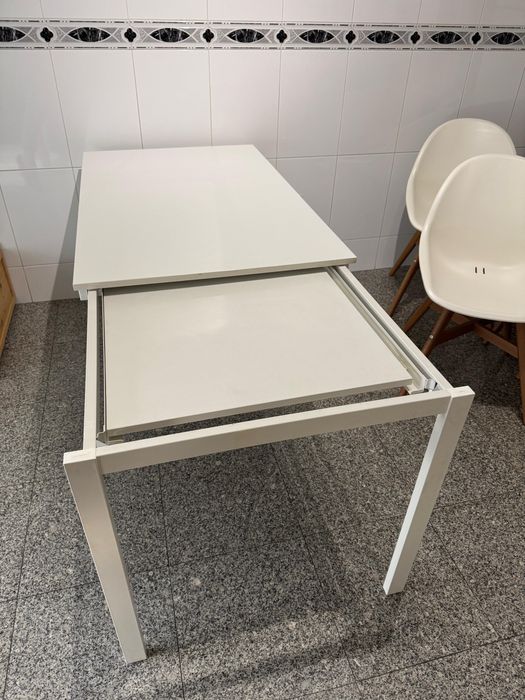 Mesa extensivel IKEA
