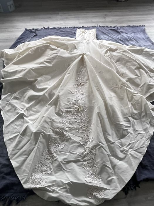 Vestido de noiva branco perola