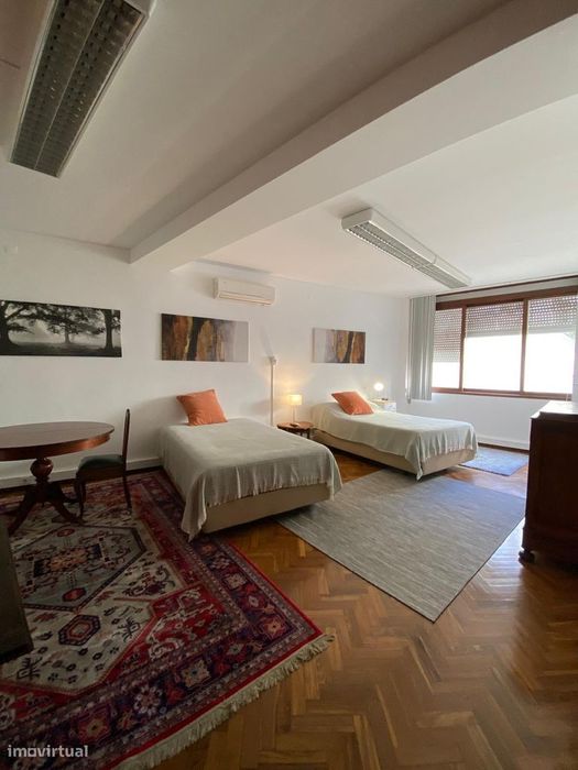 T4 com 180 m² e vista privilegiada – São Bento / Estrela