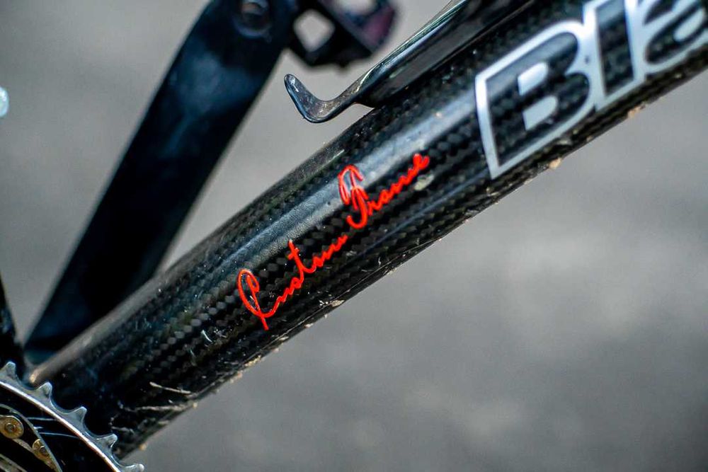 Карбонова рама BlackTech Carbon, Італія