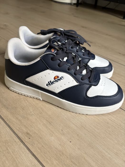 Buty Ellesse rozm 41, dl wkladki 25cm