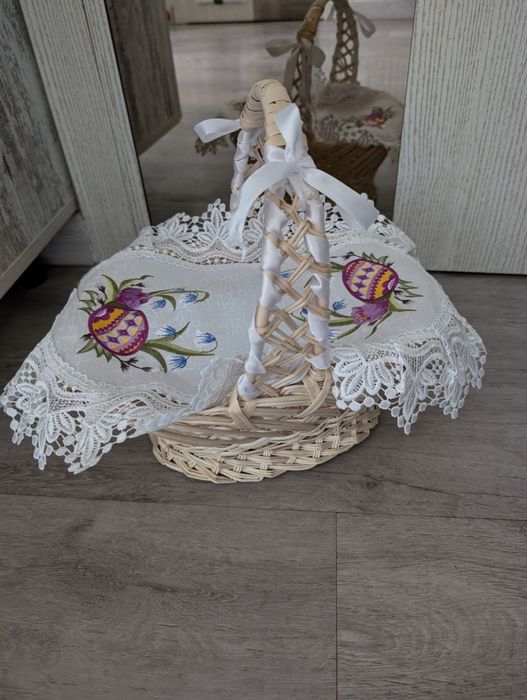 Великодній кошик плетений серветка